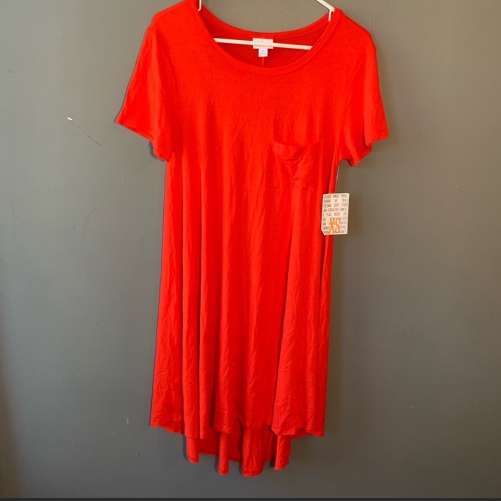 LulaRoe Carly Dress TShirt Swing High Low Red Pink